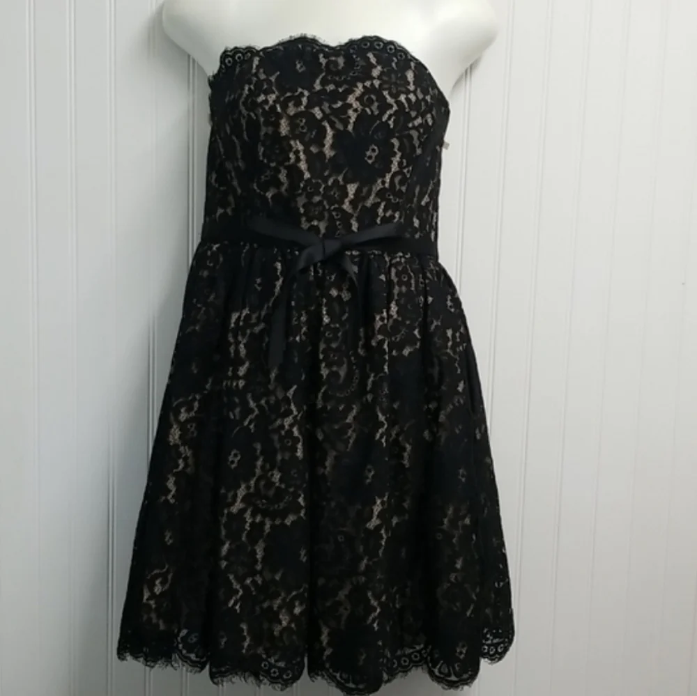 Robert Rodriguez Neiman Marcus Dress Black Strapless Lace